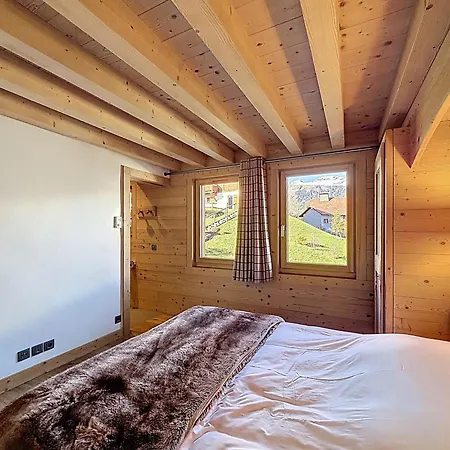 Duplex Neuf Avec Terrasse Face Au Mont Blanc, 3 Et Mezzanine, A 3 Km Du Centre De - Fr-1-560-65 Combloux