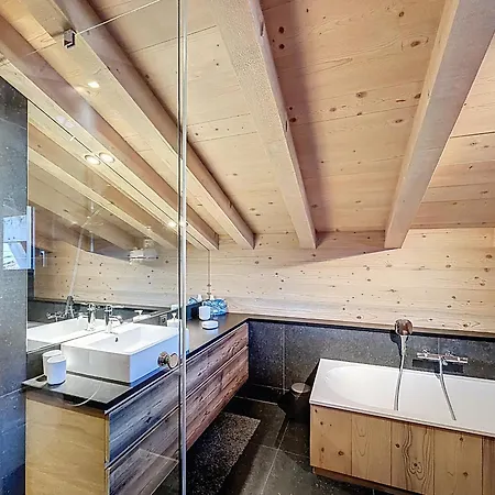 Apartment Duplex Neuf Avec Terrasse Face Au Mont Blanc, 3 Et Mezzanine, A 3 Km Du Centre De - Fr-1-560-65 *