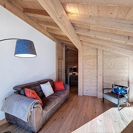 Apartment Duplex Neuf Avec Terrasse Face Au Mont Blanc, 3 Et Mezzanine, A 3 Km Du Centre De - Fr-1-560-65 Combloux