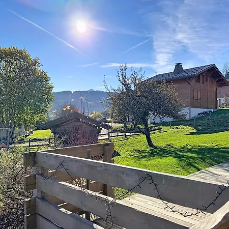 Duplex Neuf Avec Terrasse Face Au Mont Blanc, 3 Et Mezzanine, A 3 Km Du Centre De - Fr-1-560-65 Apartment Combloux